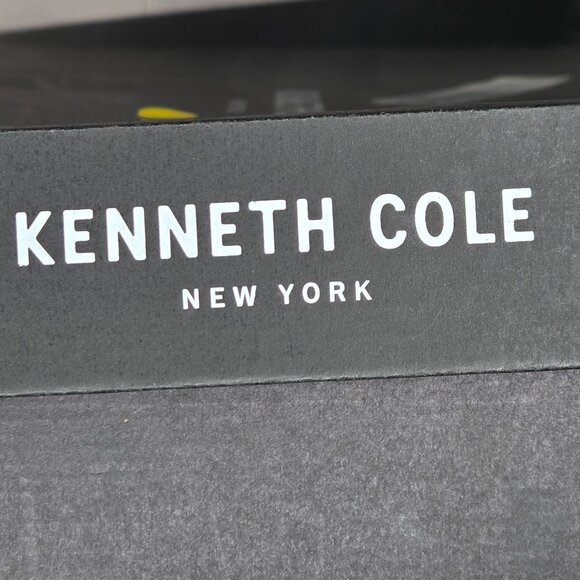 NWT Kenneth Cole Women's Riva Black Over-The-Knee Boots - Picture 7 of 7